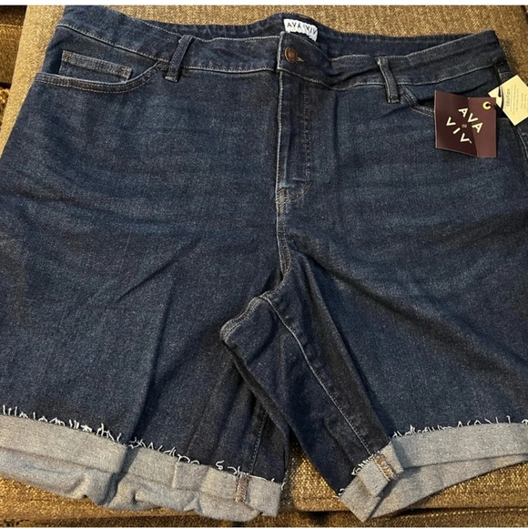 NWT Ava & Viv High Rise Jean Shorts - Picture 1 of 5